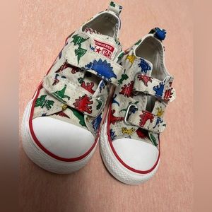 Toddler Size:9C shoes